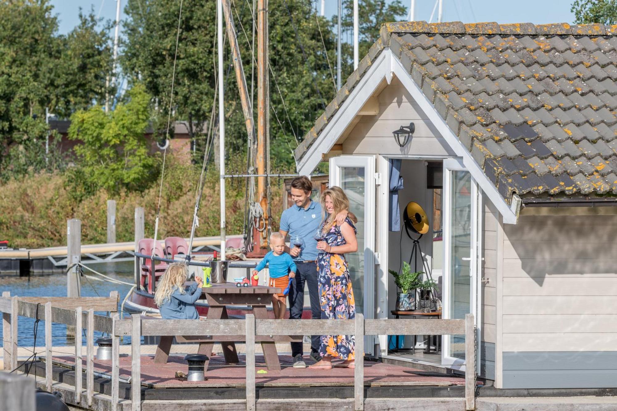 Marinaparcs Almere Exterior foto